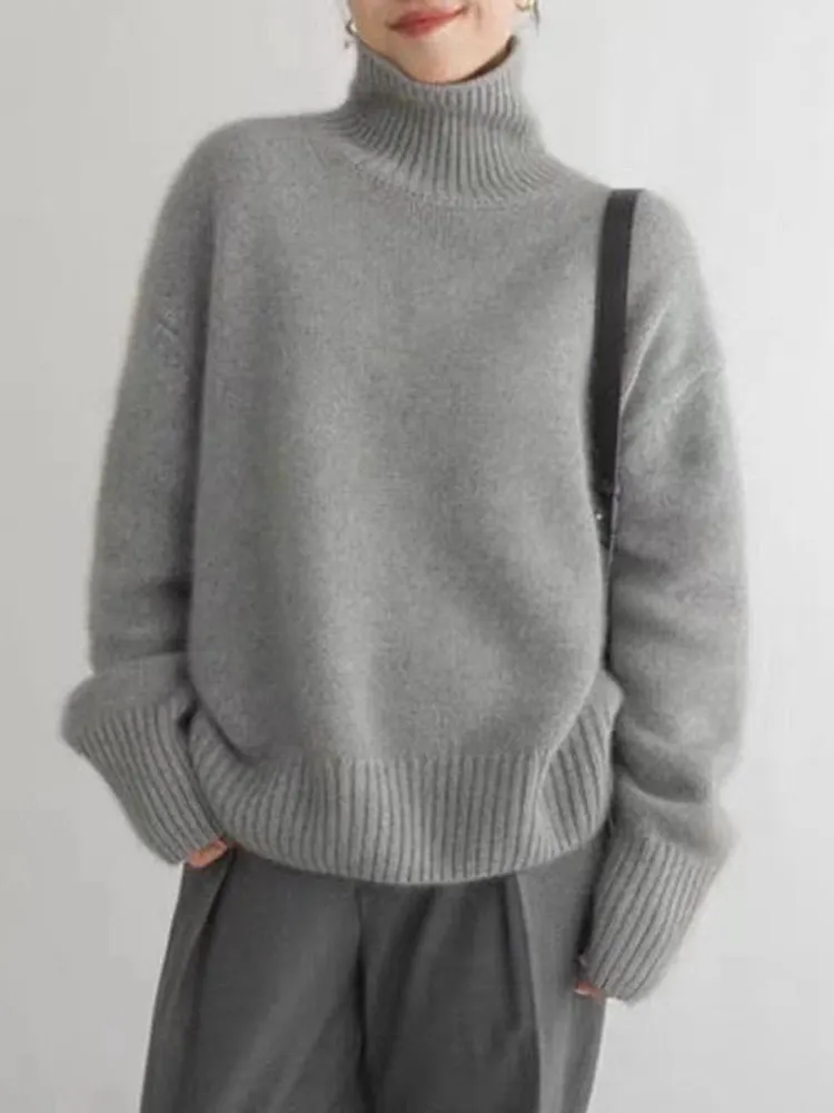 Yasmina | Cozy knit turtleneck sweater - Image 2