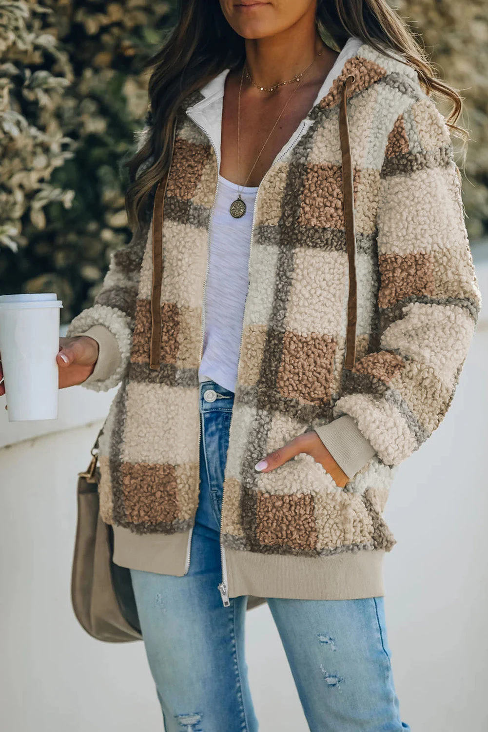 Yessica | Timeless and elegant winter coat - Image 2