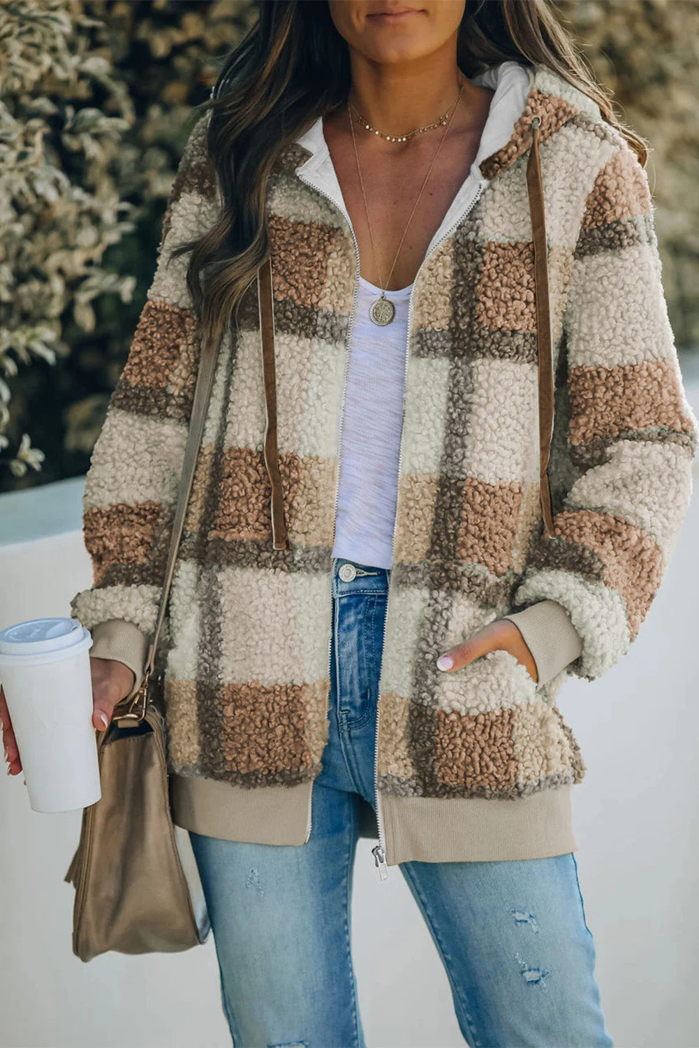Yessica | Timeless and elegant winter coat - Image 3