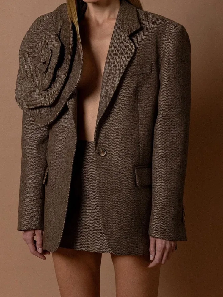 Yolanda | Elegant brown blazer and skirt for women
