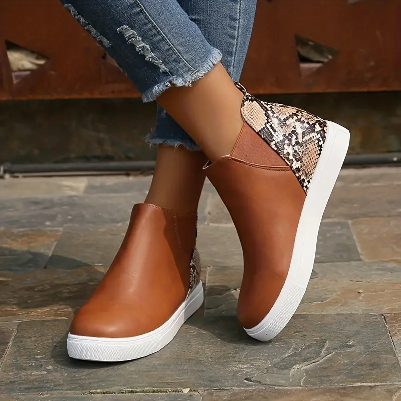 Zahira | Lightweight, supportive orthopedic boots. - Image 3