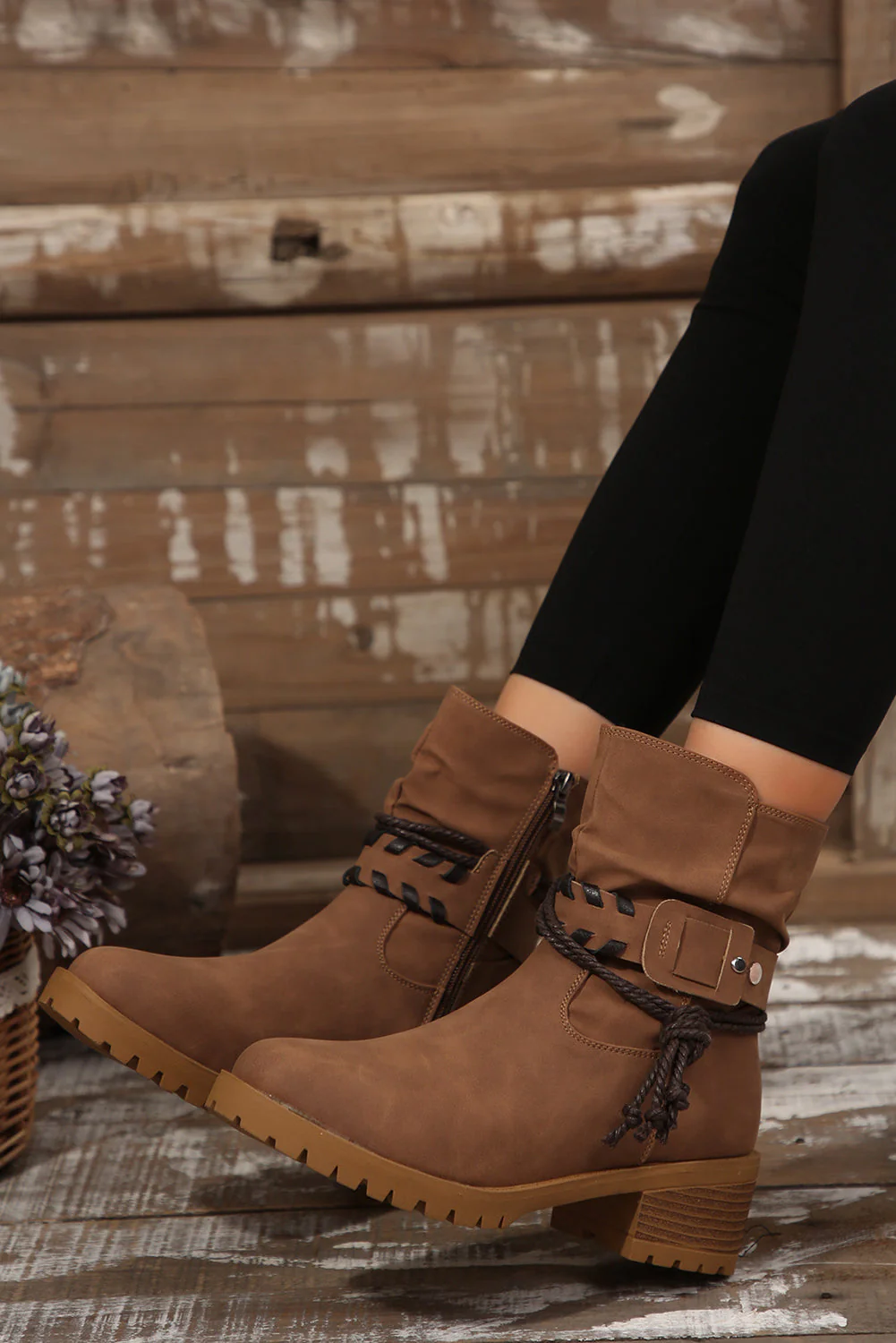 Zara | Sleek and supportive orthopedic boots - Image 7