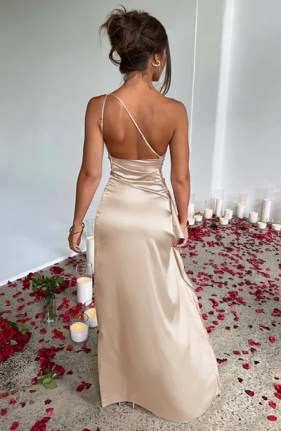 Zelinda® | Elegant Long Dress - Image 2