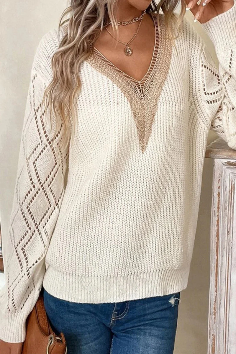 Zenaida | Casual, simple tops made of solid lace with a V-neck - Image 3