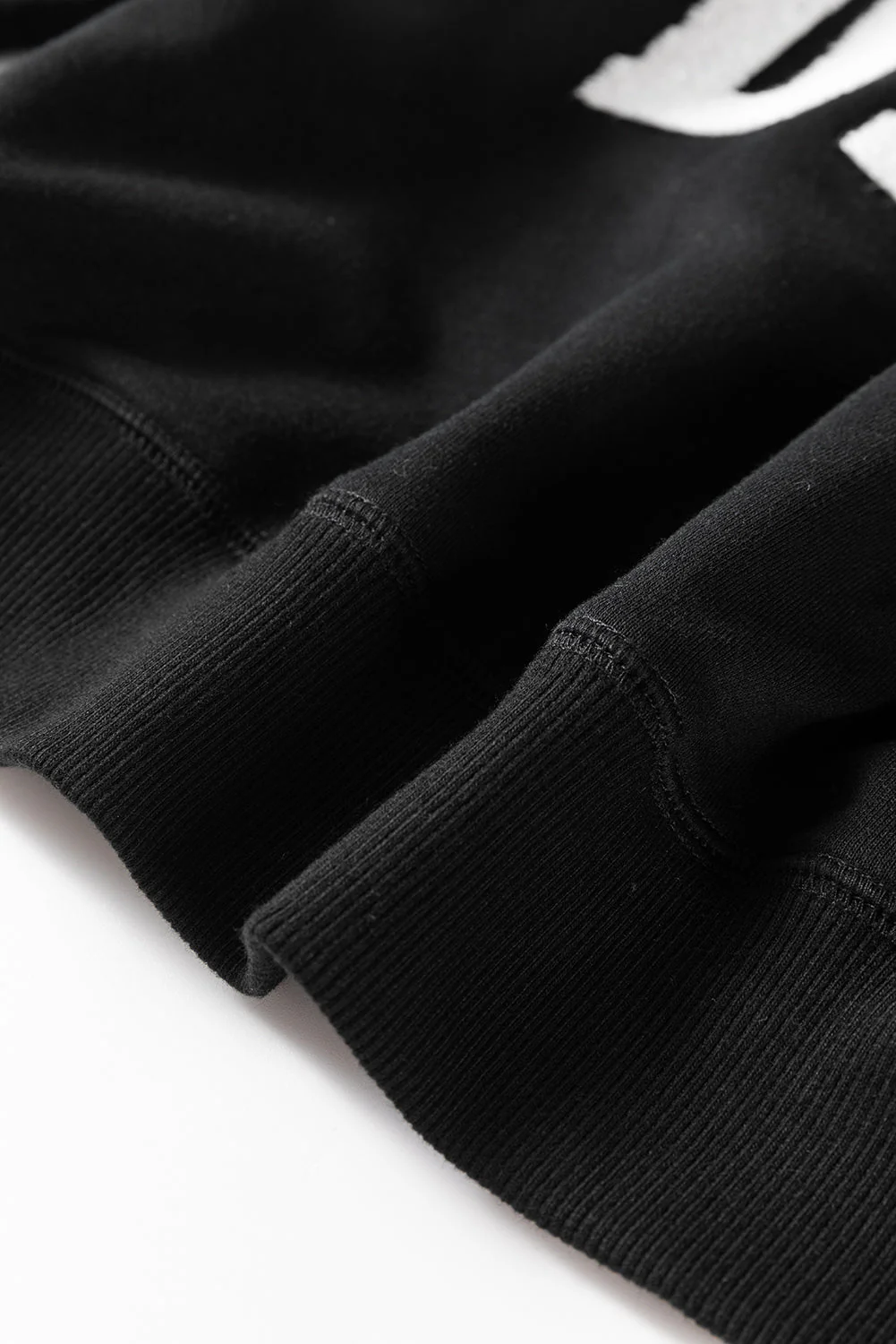 Zenaida| Timeless and stylish winter sweater - Image 7