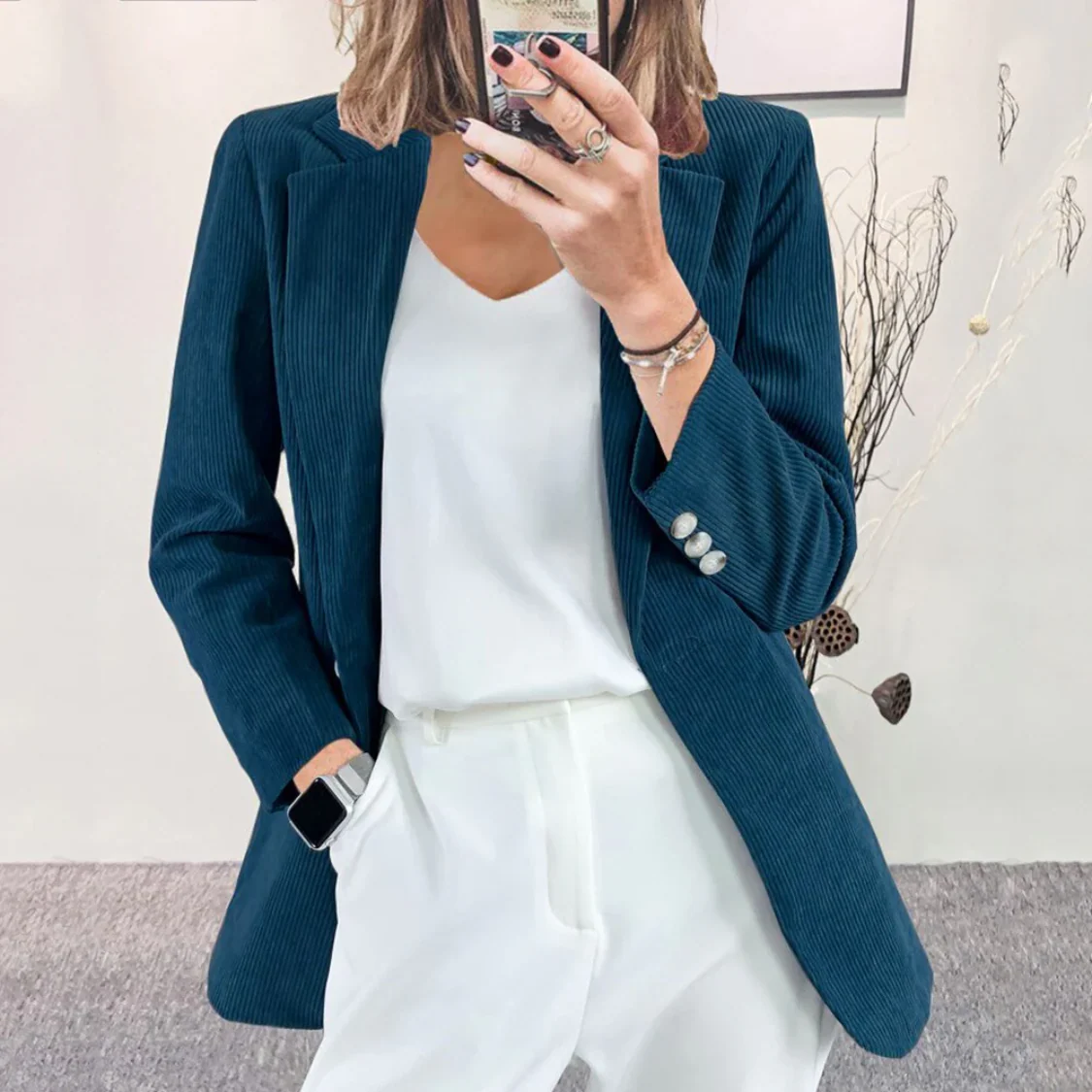 Zulema | Classic and elegant winter garment - Image 5