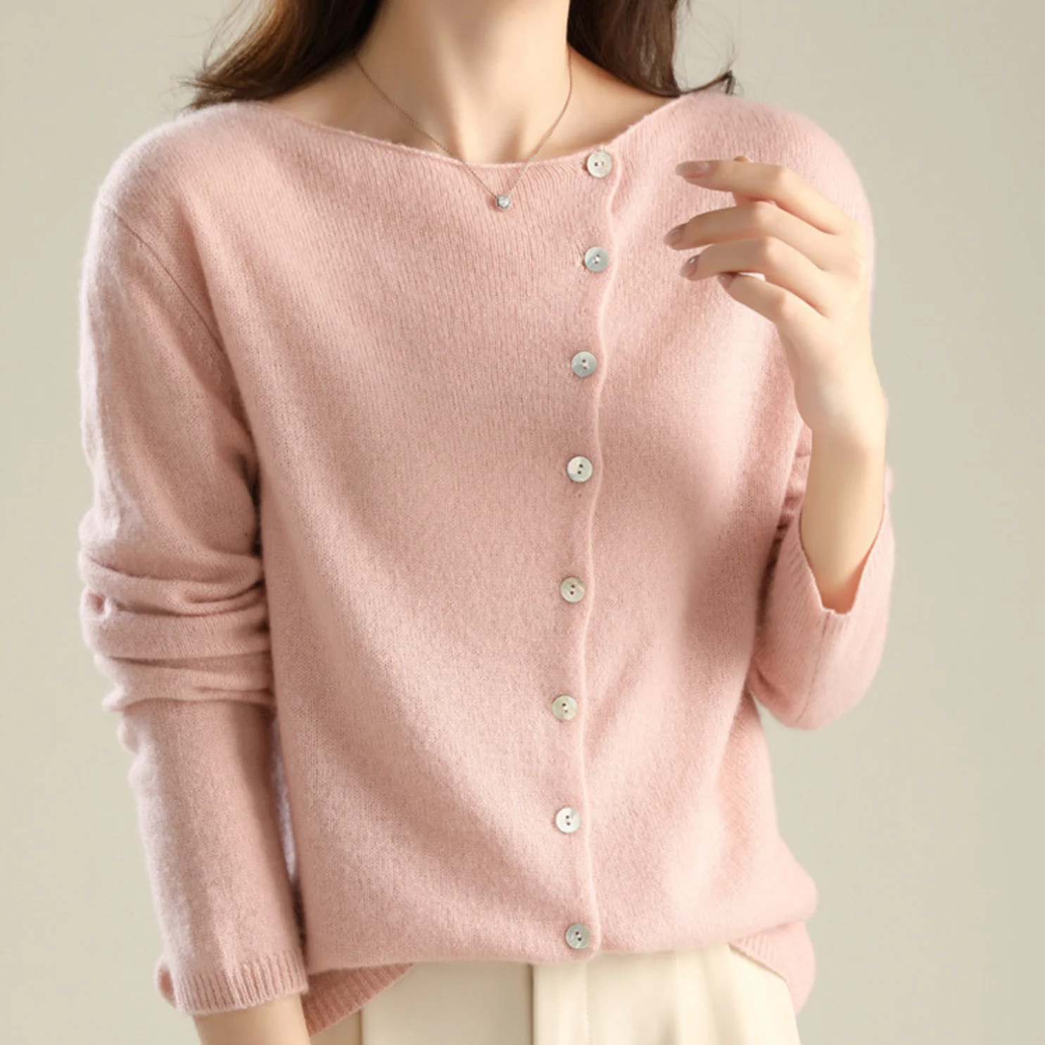 Zulema® | Elegant and casual winter cardigan - Image 3