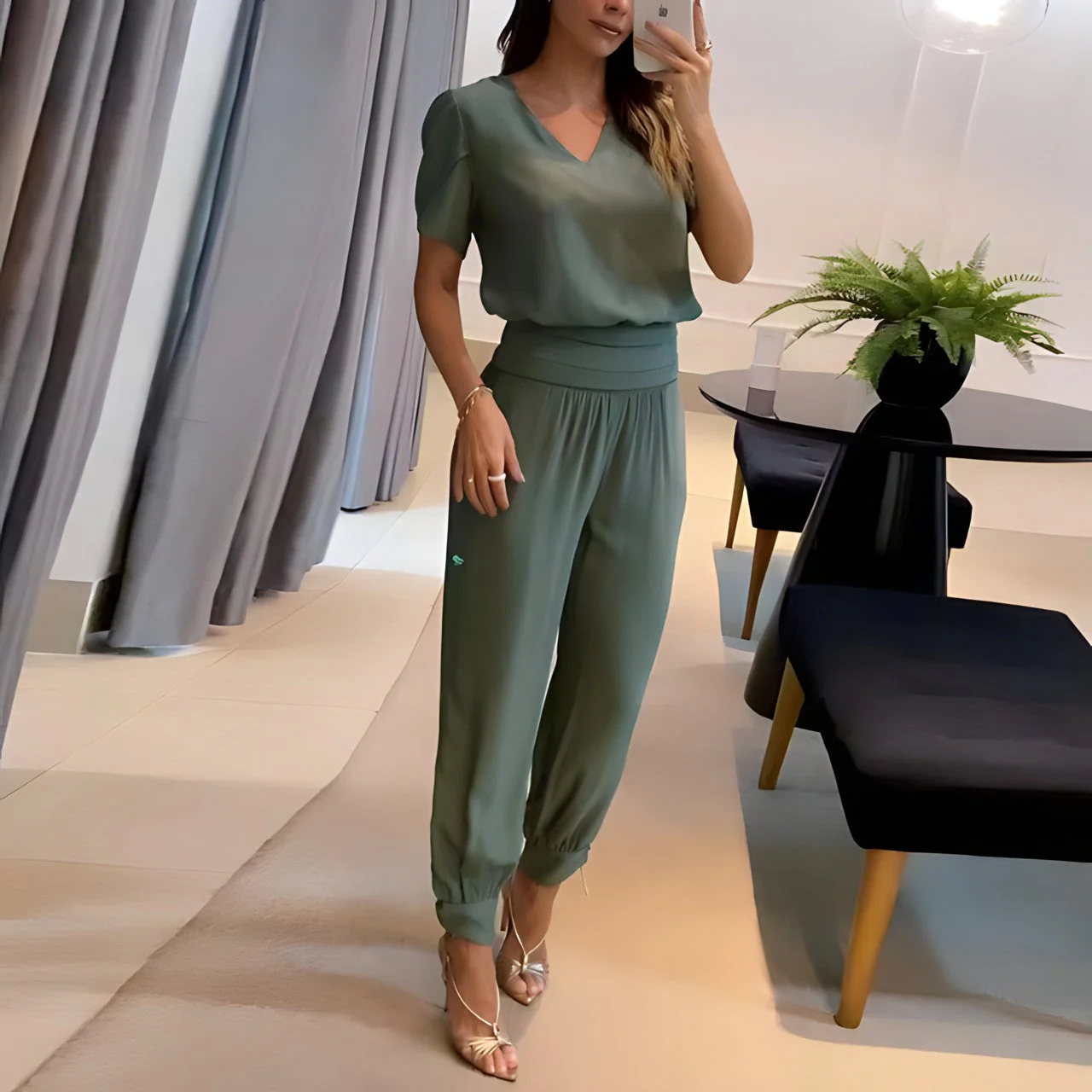 Zulema® | Fashionable Blouse And Pants Set - Image 3